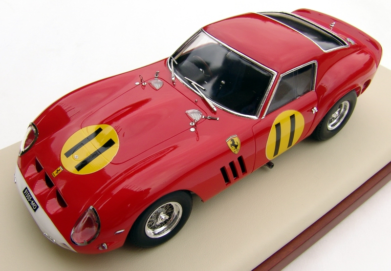 Gunze Sangyo 1/24 Ferrari 250 GTO Tourist Trophy #11